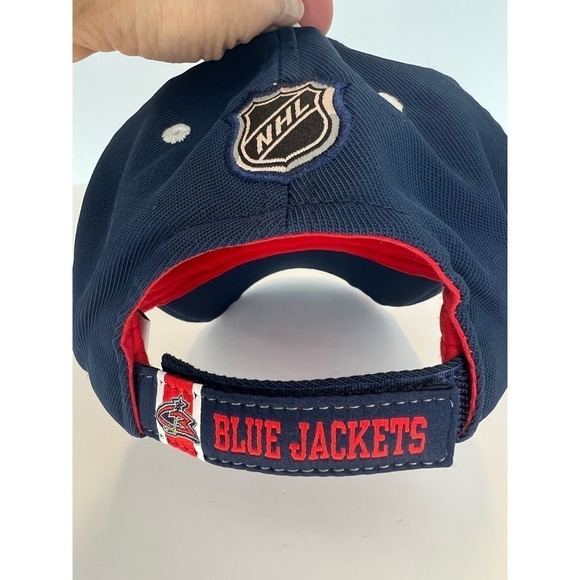 CCM Reebox NHL Columbus Blue Jackets Cap Center Ice Collection Blue/Red OS - Picture 13 of 13